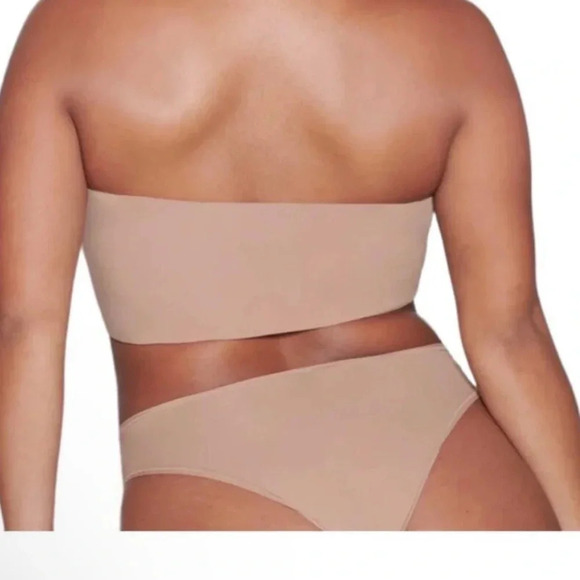 *Final Price* SKIMS FITS EVERYBODY BANDEAU BRA TAN/NUDE/Sienna ~SIZE S NWT - Picture 2 of 5